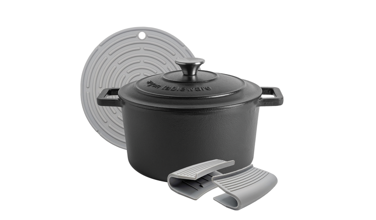 Argon Tableware Cast Iron Casserole Dish - Matt Black