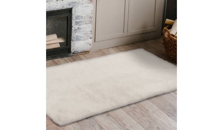 Mega Flooring White Shaggy Plain Rug - 70 x 120cm