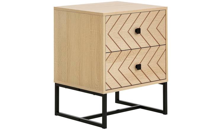 HOMCOM 2 Drawers Bedside Table with Zig Zag Design and Metal Handles - Natural