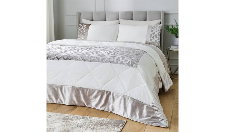 Catherine Lansfield Lattice Cut Velvet Bedspread 220 x 230cm - Natural