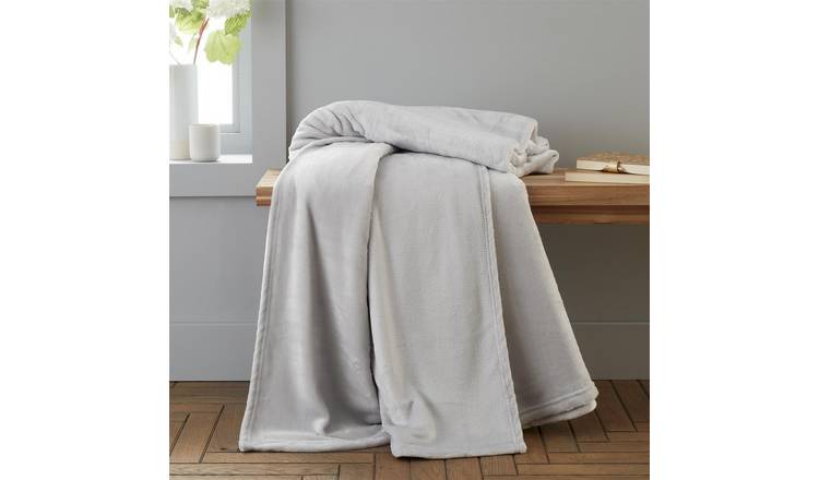 Catherine Lansfield Raschel Velvet Touch Blanket Throw 200 x 240cm - Silver Grey