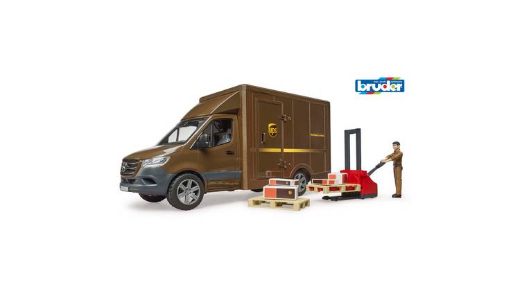 Bruder 1:16 MB Sprinter UPS Delivery Van with Driver and Accessories - Brown