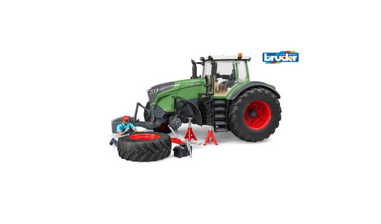 Bruder 1:16 Fendt 1050 Vario Tractor with Mechanic and Garage Equipment - Green
