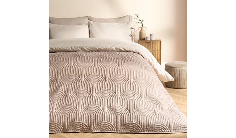 OHS Arches Quilted Blanket Throw 200 x 240cm - Natural