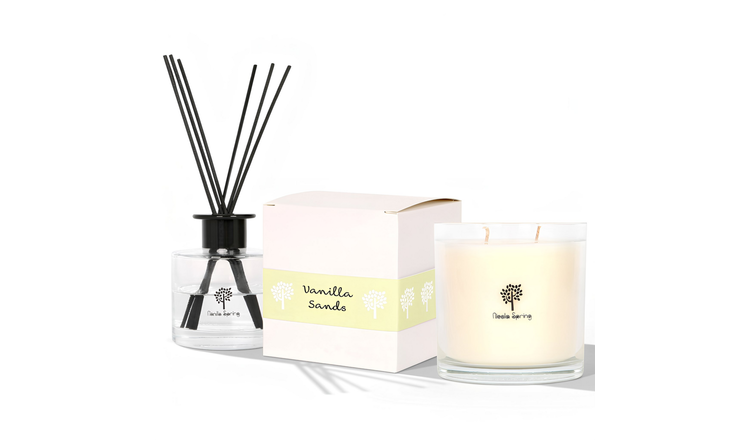 Nicola Spring 400ml Soy Wax Scented Candle & Diffuser Set - Vanilla Sands