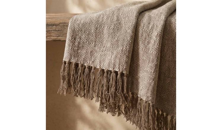 Homescapes Cotton Malda Diamond Throw - 225 x 255 cm - Coffee
