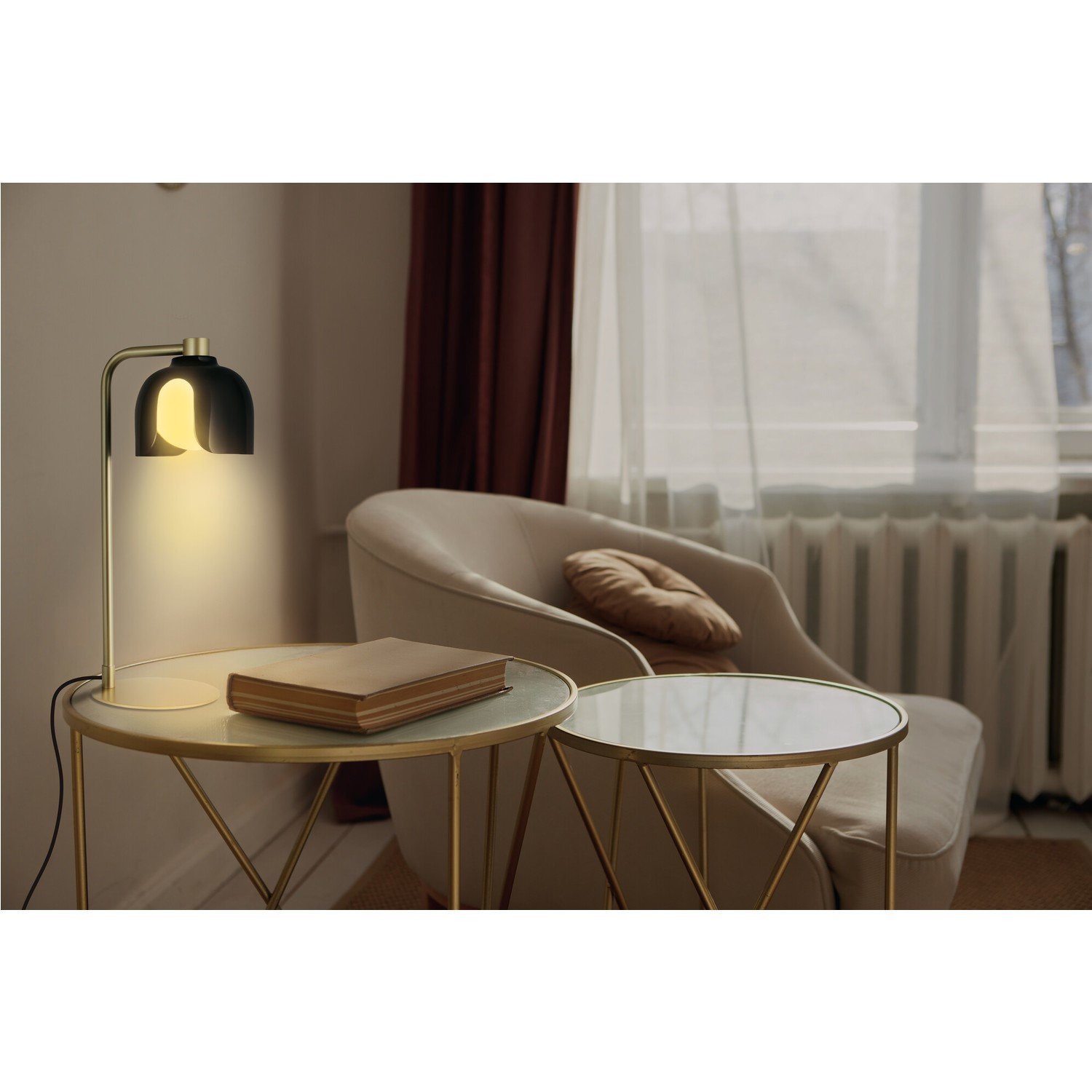 Osram Decor Corolle G9 Modern Designer Bedside Desk Table Lamp - Black - Image 5