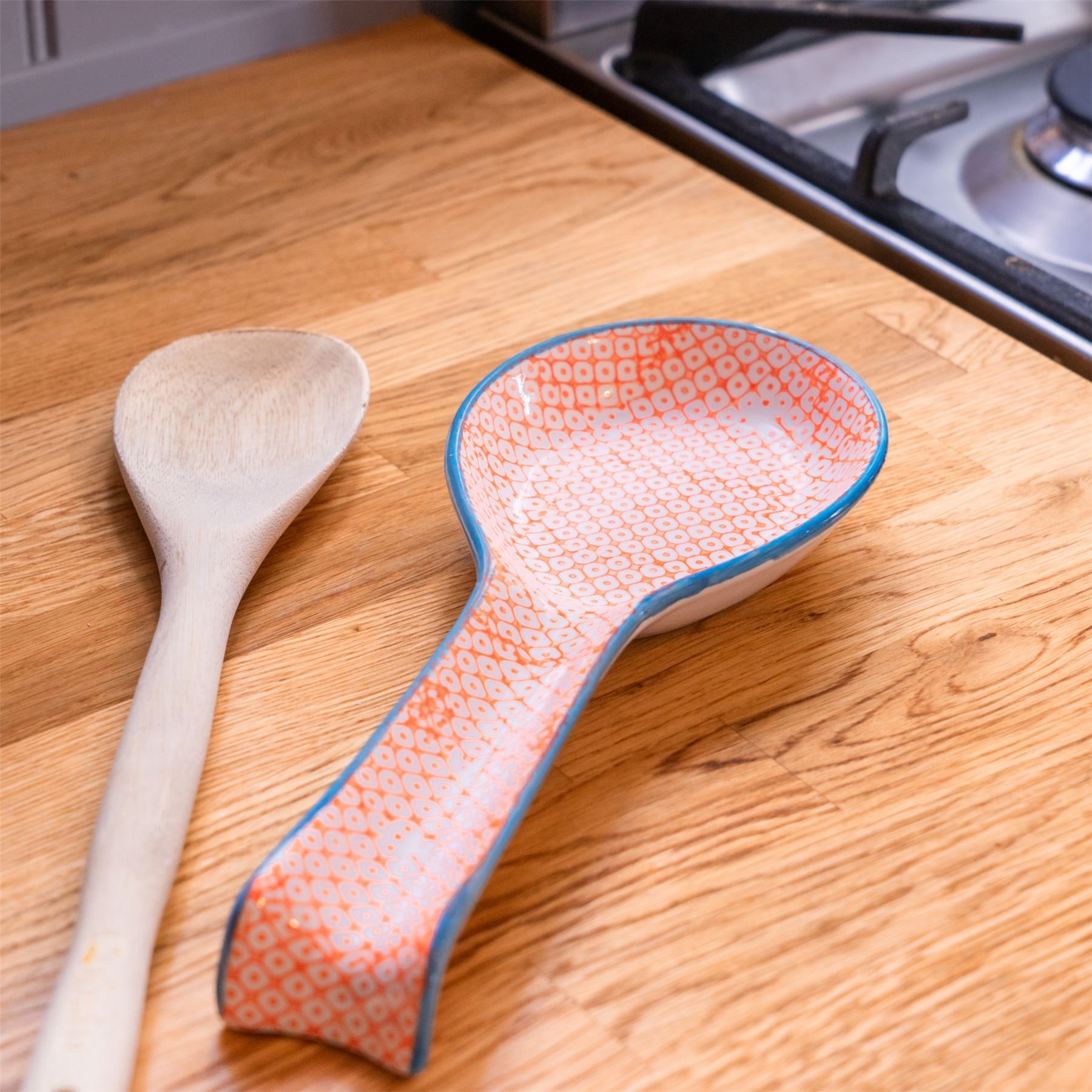 Nicola Spring 2 Piece Hand-Printed Kitchen Spoon Rests - Orange & Navy - Image 4