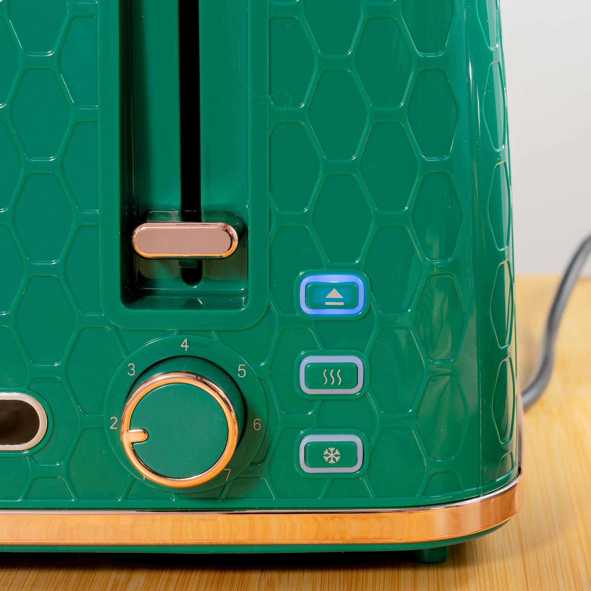 HOMCOM Kettle and 4 Slice Toaster Set with Auto Shut Off - Green - Image 4