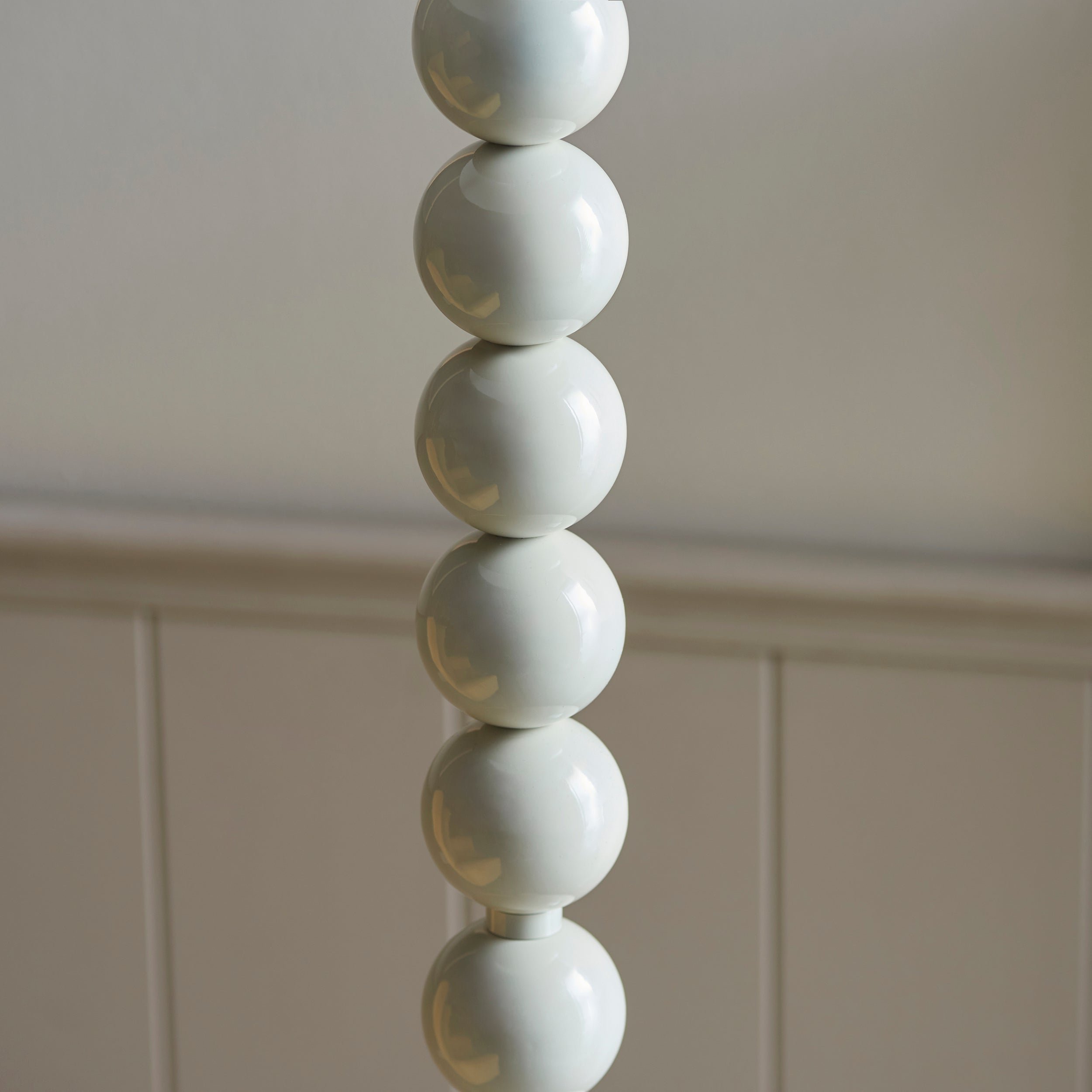 Loops Direct 28cm Steel Floor Lamp - Gloss Almond White - Image 2