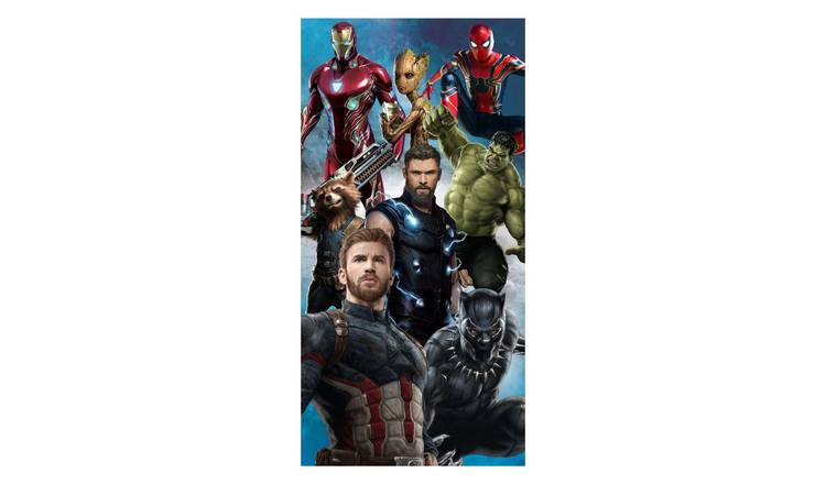 Marvel Avengers Superheroes Towel - 140cm x 70cm