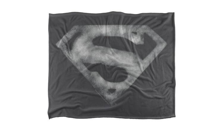 Superman Shield Logo Soft Touch Blanket - 152cm x 127cm