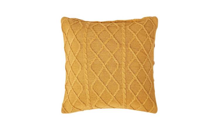 Homescapes Mustard Cable Knit Diamond Cushion Cover - 45 x 45 cm