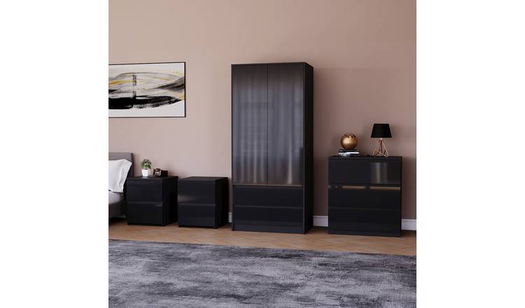 Vida Designs Glinton Bedroom Set (2x Bedside, 3 Drawer Chest, Wardrobe) - Black