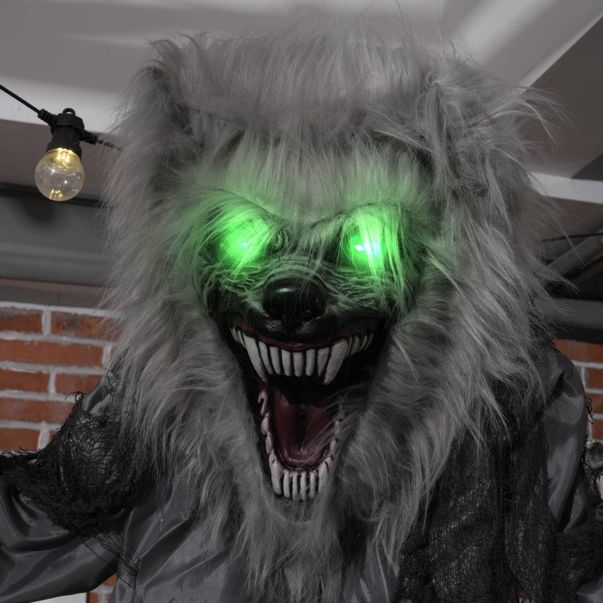 HOMCOM 7ft Animated Halloween Skeleton Werewolf Decoration - Image 4