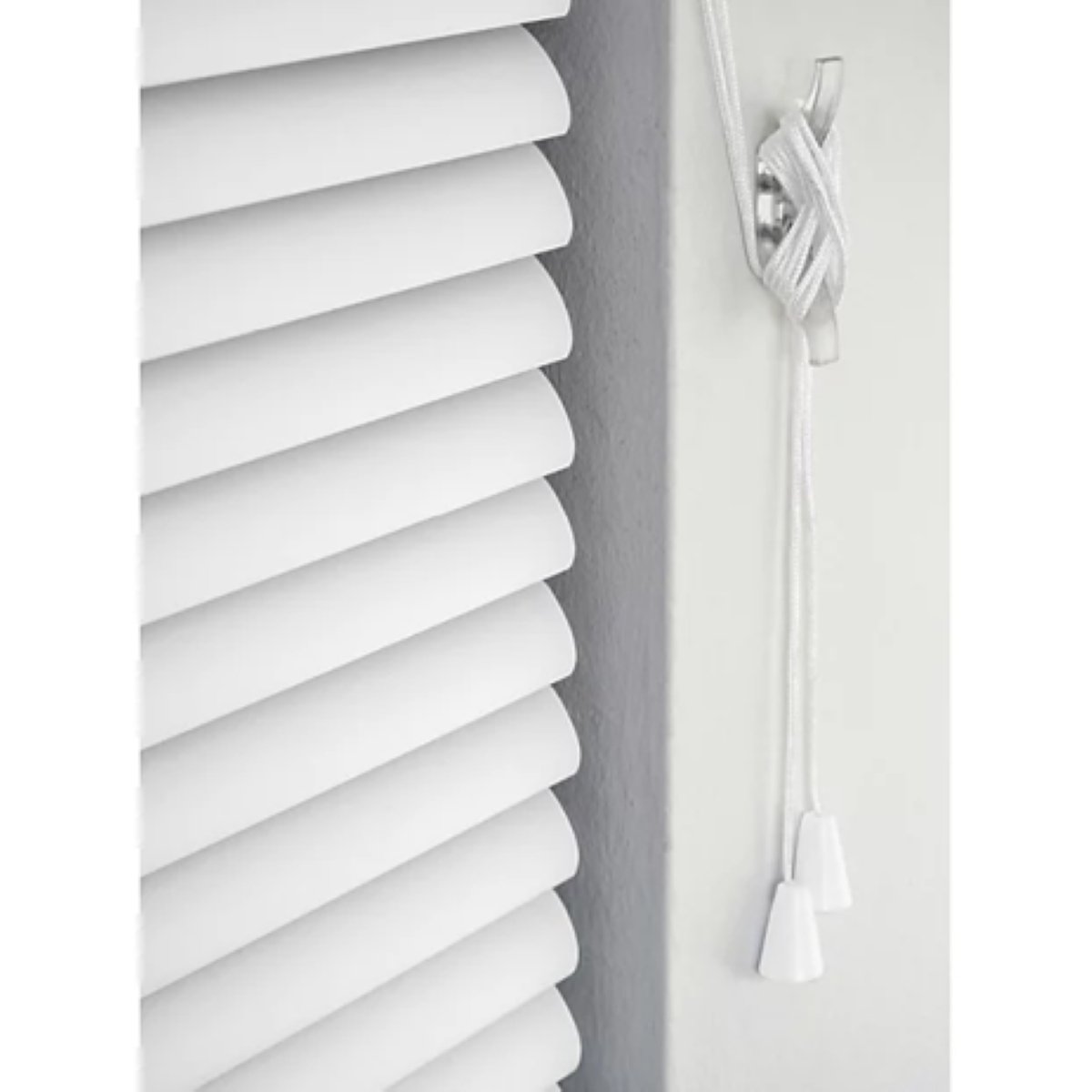 New Edge Blinds White PVC Venetian Blind 25mm Slats - 120cm x 152cm - Image 2