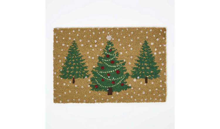 Homescapes Christmas Trees Coir Doormat – 60 x 40 cm