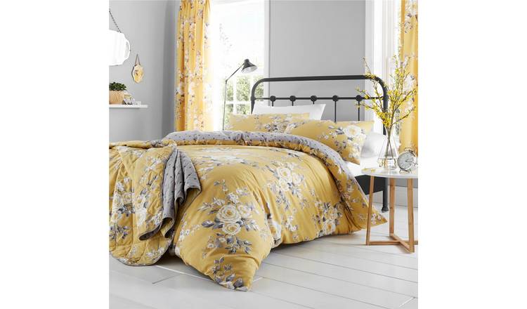 Catherine Lansfield Canterbury Duvet Cover Set - Super King - Yellow
