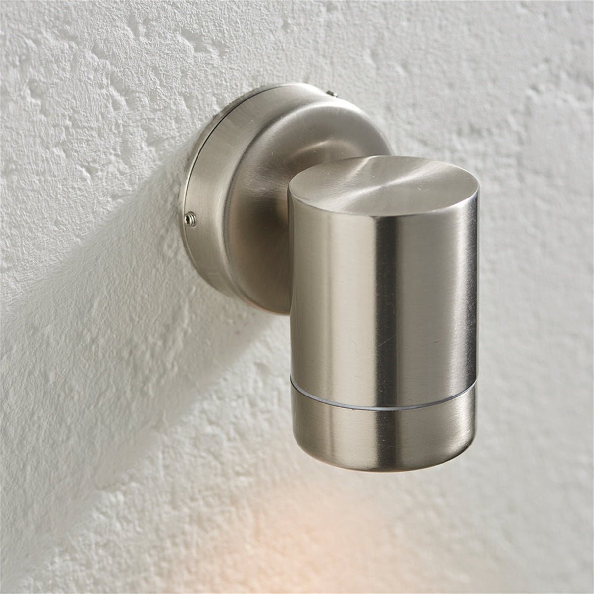 Loops Direct Pack of 2 Marine Grade Stainless Wall Light - Stainless Steel - Image 2