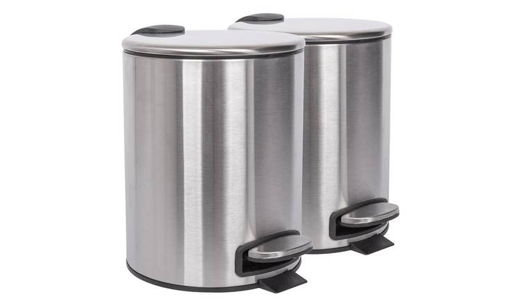Harbour Housewares Round Stainless Steel Pedal Bins - 5L - Brushed - Pack of 2