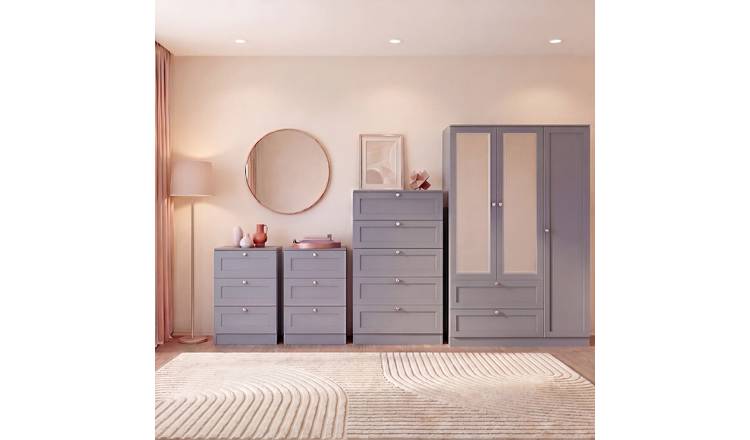 Vida Designs Altino Set (2x3 Bedside - 5 DRW Chest - 3DR Wardrobe) - Grey