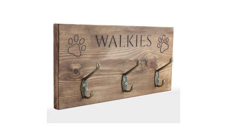 Peak Heritage Engraved Wooden Dog Lead Holder