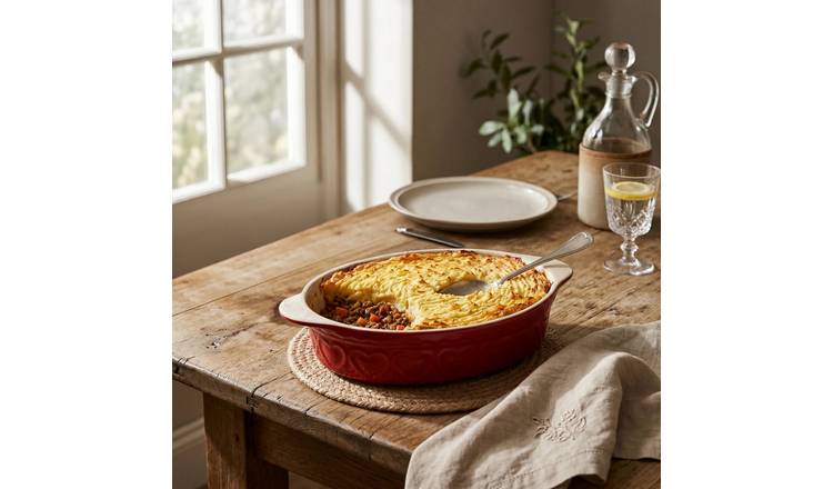 Orsina Sweet Heart 1400ml Baking Dish - Red