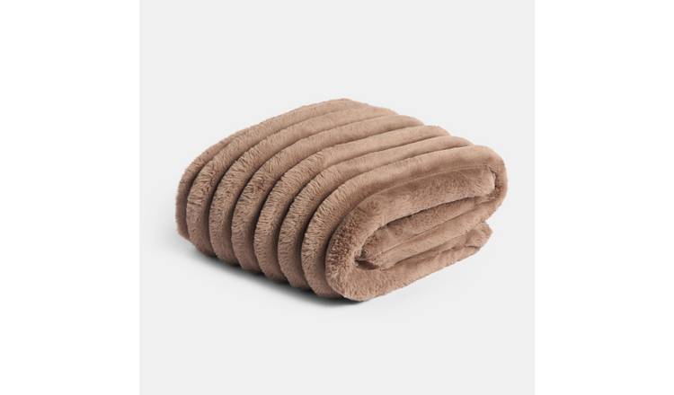 OHS Luxe Jumbo Faux Fur Rib Blanket Throw - 120 x 150cm - Mink