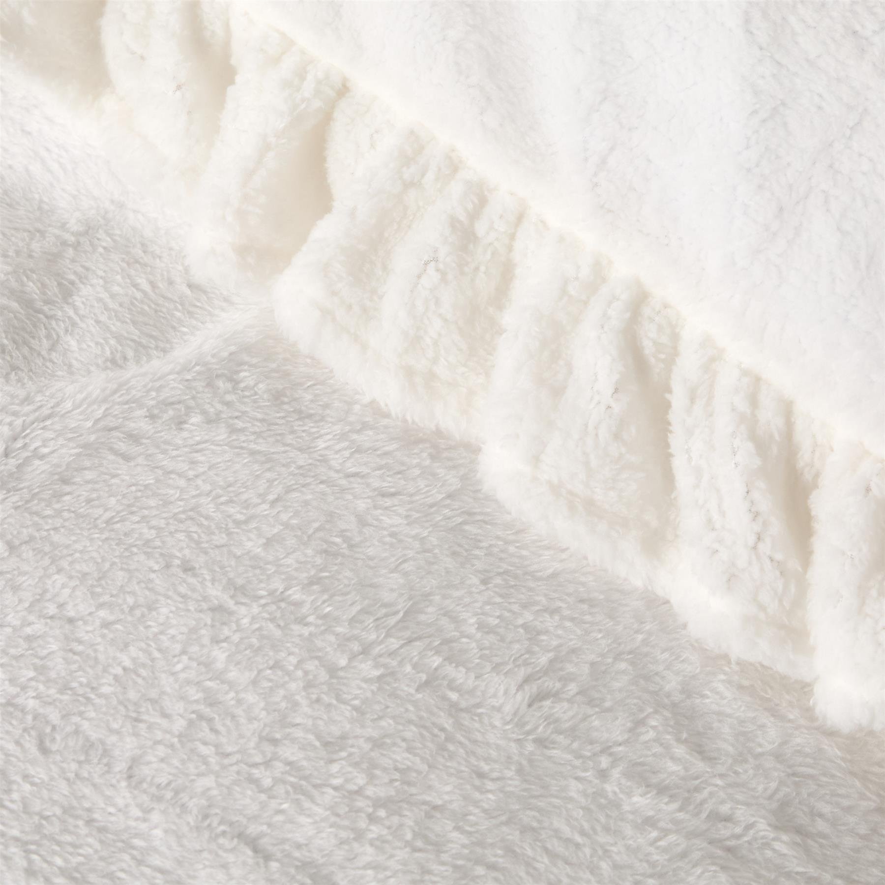 OHS Frill Teddy Fleece White Duvet Set -  Single - Image 3