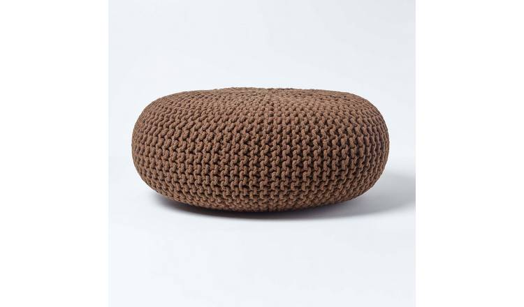 Homescapes Large Round Cotton Knitted Pouffe Footstool – Chocolate Brown