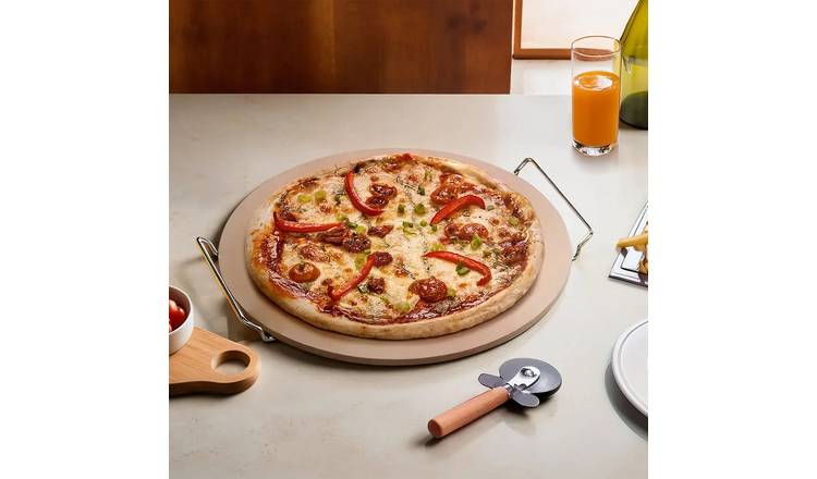 Orsina Pizza Stone And Cutter Small Set - Natural