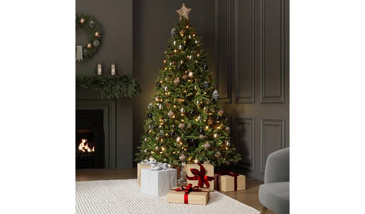 Charles Bentley Luxury 8ft Pre-Lit Faux Nordic Spruce Hinged Christmas Tree