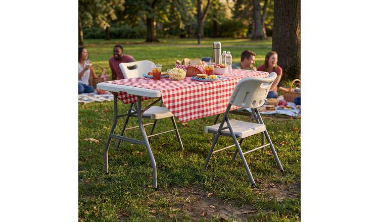 Home Vida 5ft Folding Table & 2 Chairs Dining Set - White