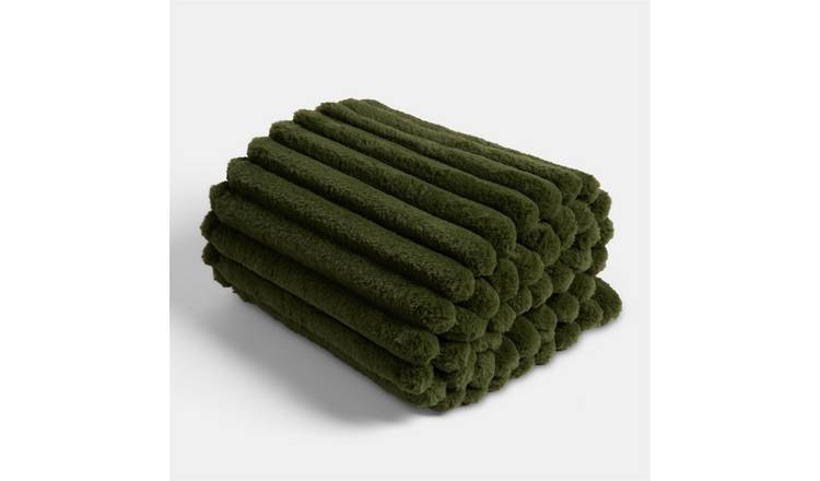 OHS Faux Fur Thick Rib Blanket Throw - 150 x 200cm - Woodland Green