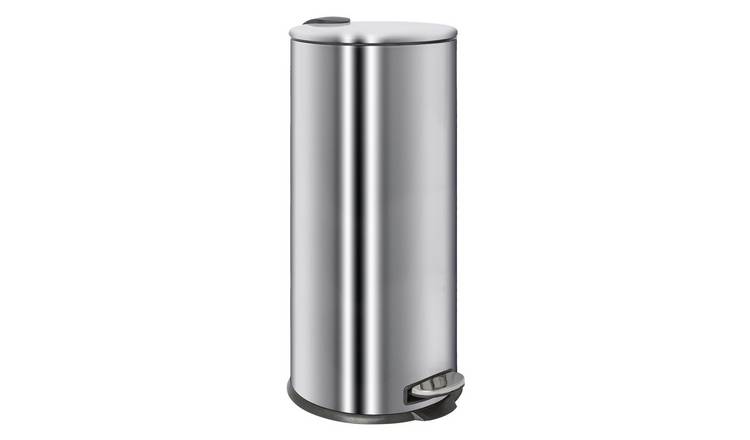 Harbour Housewares Round Stainless Steel Kitchen Pedal Bin - 30L - Chrome