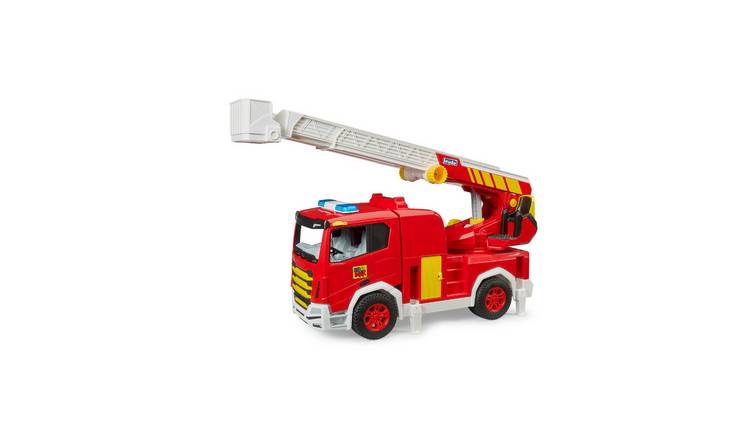 Bruder Roadmax Fire Engine Turnable Ladder Childrens Toy Model