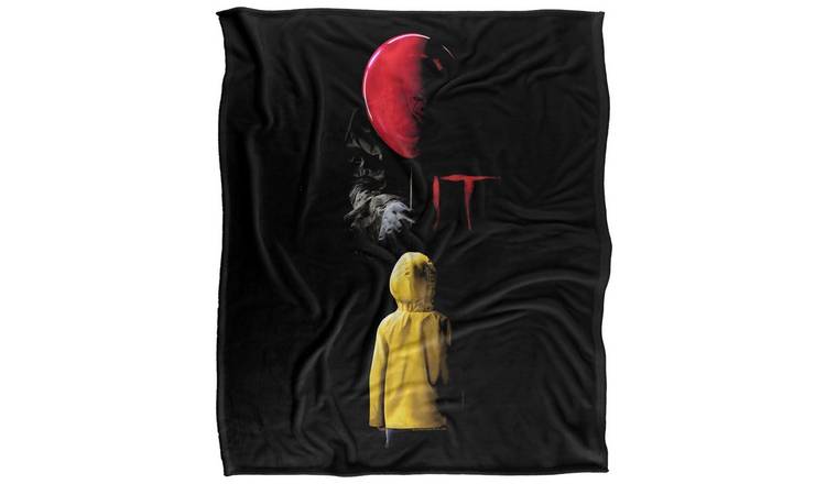 It 2017 Red Balloon Soft Touch Red Blanket - 147cm x 91cm