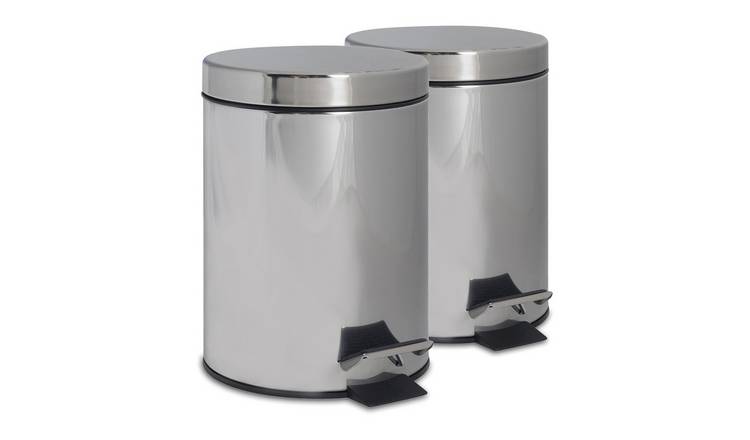 Harbour Housewares Round Stainless Steel Pedal Bins - 3L - Chrome - Set of 2