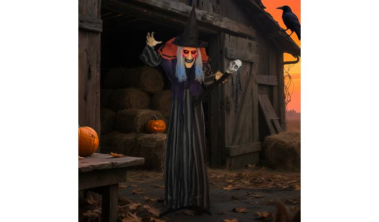Outsunny 5.2ft Animated Halloween Standing Witch with Skull Staff Decoration