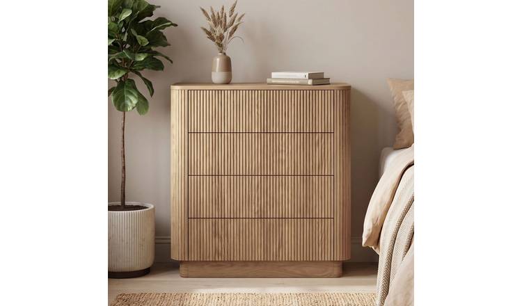 Home Source Winthorpe 4 Drawer Chest – Oak