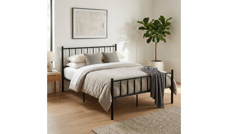 Harbour Housewares Double Metal Bed Frame - 4ft 6" - Black