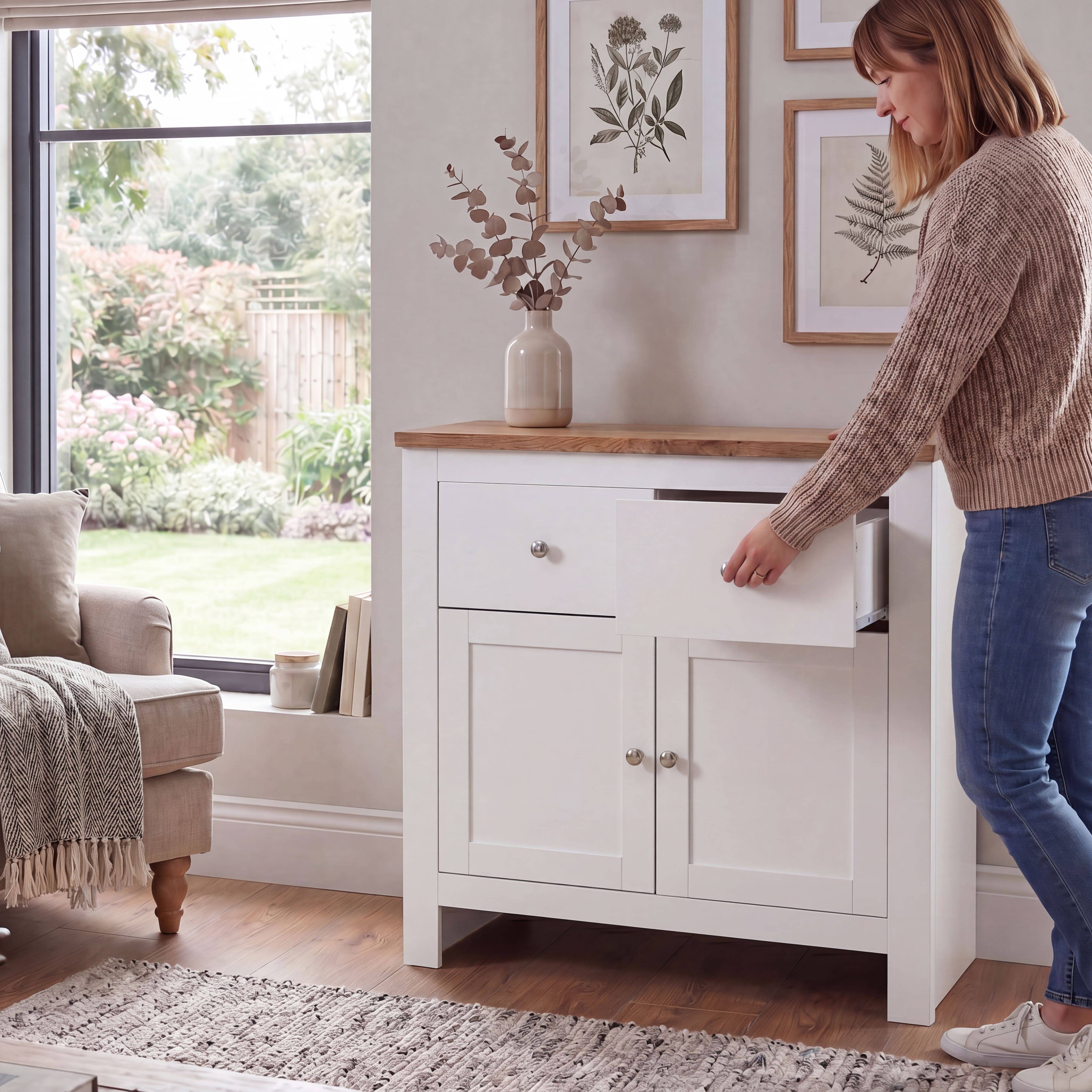 Vida Designs Arlington 2 Drawer 2 Door Sideboard - White - Image 2