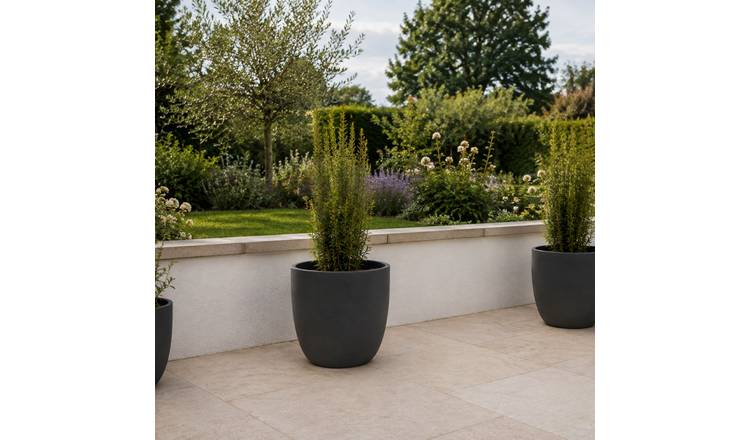 Fargro Home and Garden 59L Polystone Egg Round Plant Pot - Charcoal Black