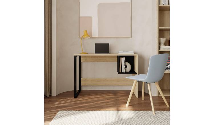 Decortie Model 4 Wood Effect Particleboard And Metal Desk - Oak / Black