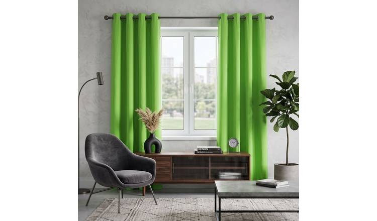 Homescapes Green Plain Cotton Eyelet Curtains - 117cm x 137cm
