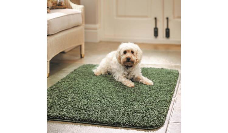 Mega Flooring Green Shaggy Plain Rug - 67 x 150cm