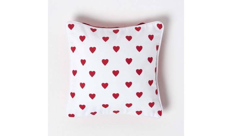 Homescapes Red Printed Cotton Hearts Cushion Cover - 30 x 30 cm