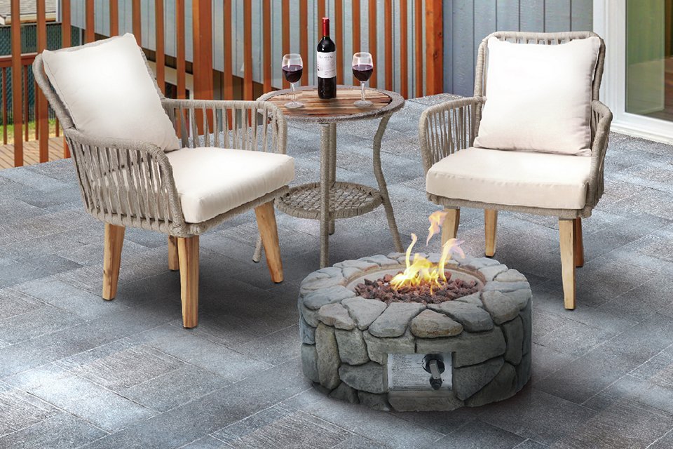 Cosy evenings, whatever the weather comfort, outdoors.