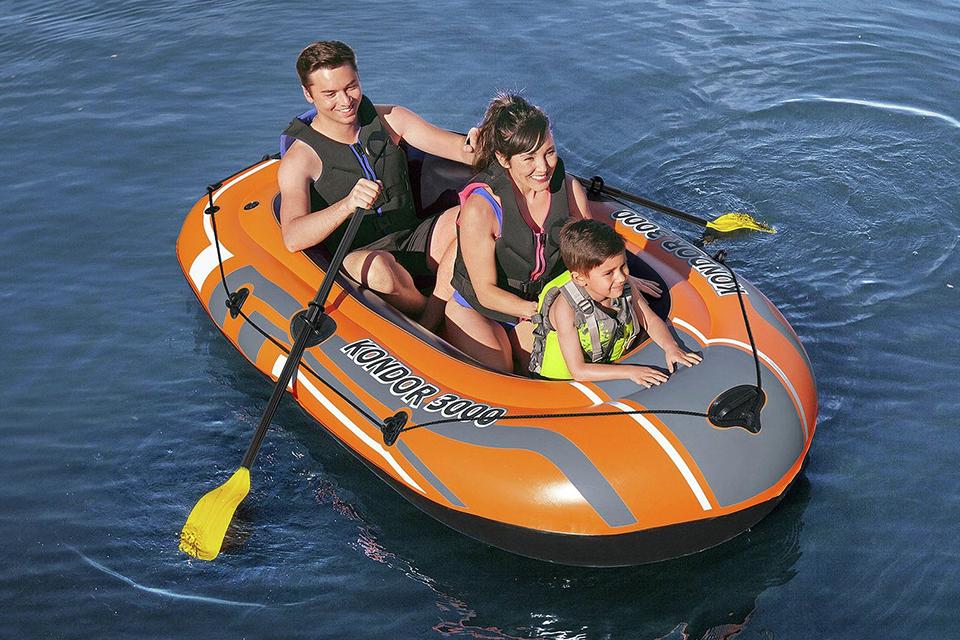 Bestway Kondor 3000 inflatable raft.