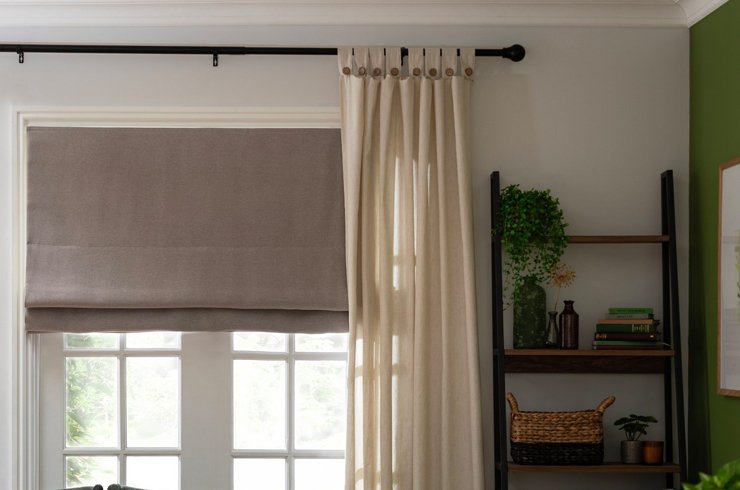 blinds and curtains